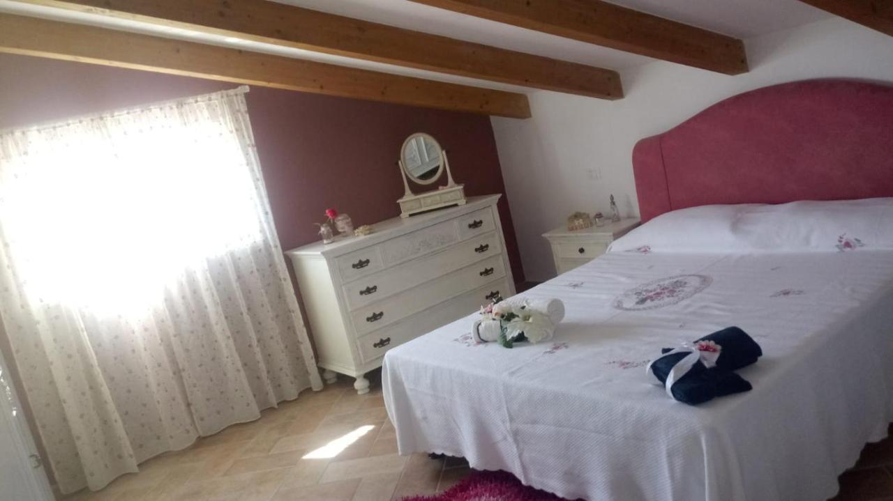 Il Cielo In Una Stanza Hotel Giulianova Exterior foto